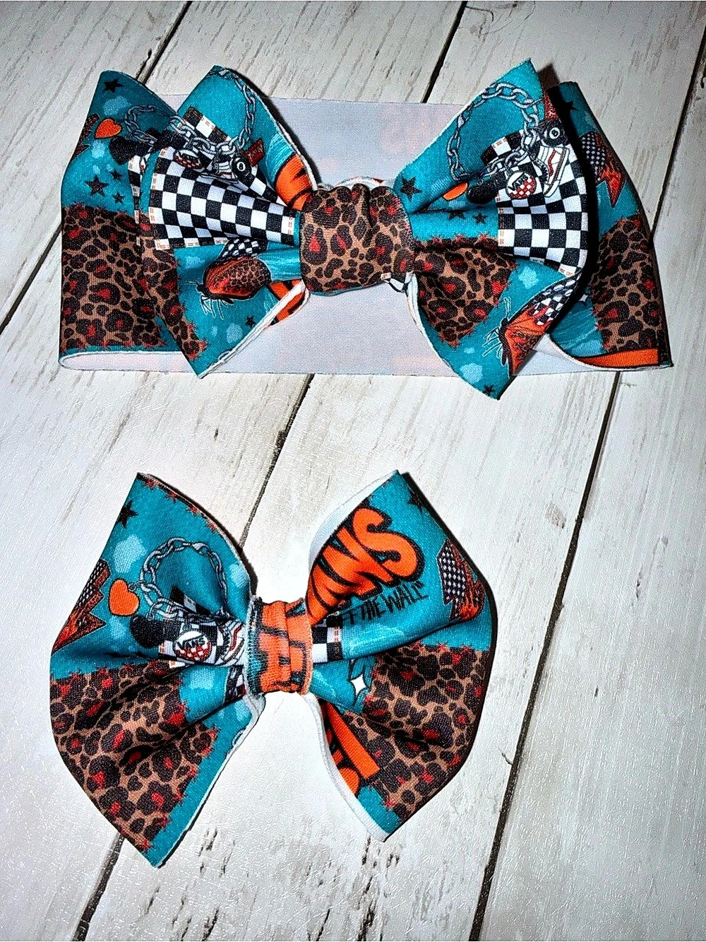 Printed Hair Bows Blue & Brown Like New